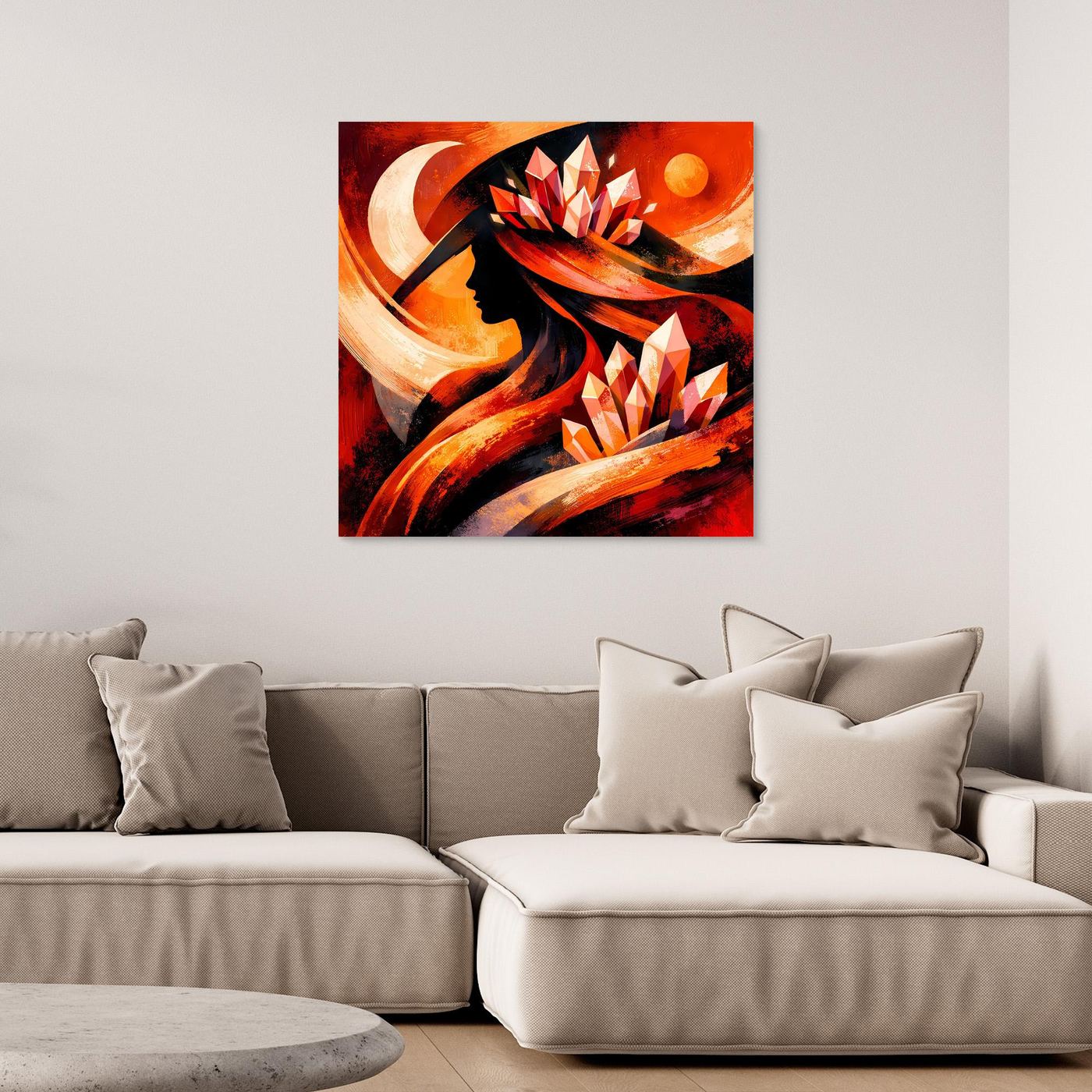 Quadratisches Leinwandbild mit abstrakter Königin, Kristallen und warmen Rot-Orange-Tönen