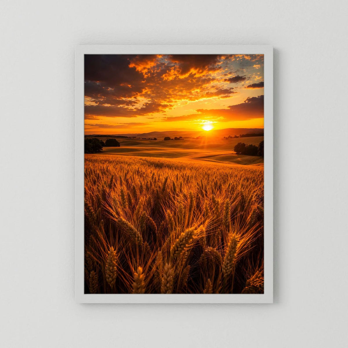 Poster im Hochformat mit Sonnenuntergang über goldenem Weizenfeld im weißem Rahmen