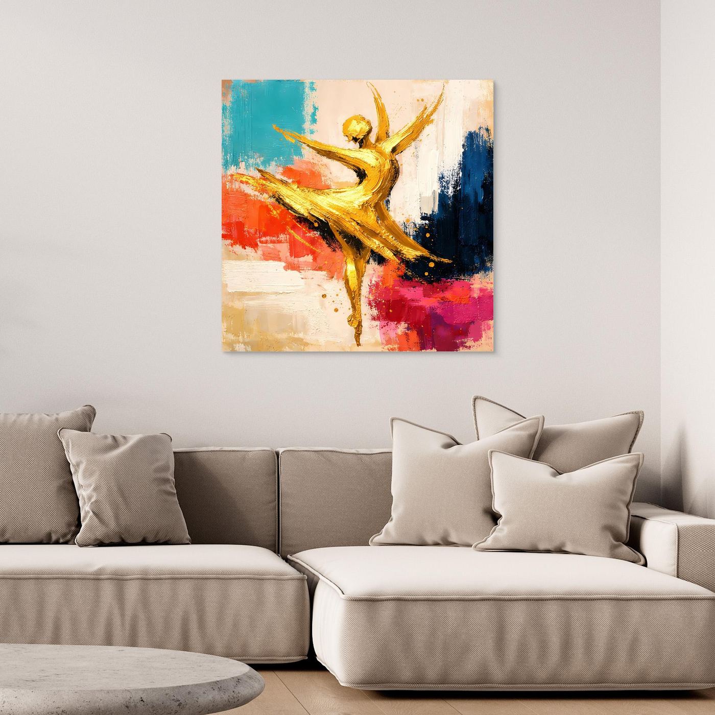 Wandbild Leinwand mit abstrakter goldener Tänzerin, Armen hoch, farbige Pinselstriche, heller Rand