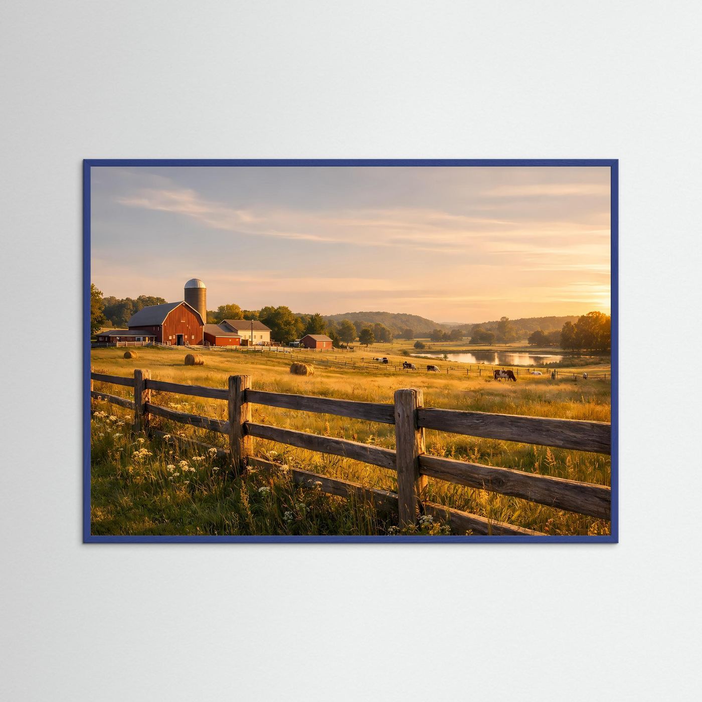 Idyllischer Bauernhof im goldenen Abendlicht | Ländliches Panorama Poster Querformat