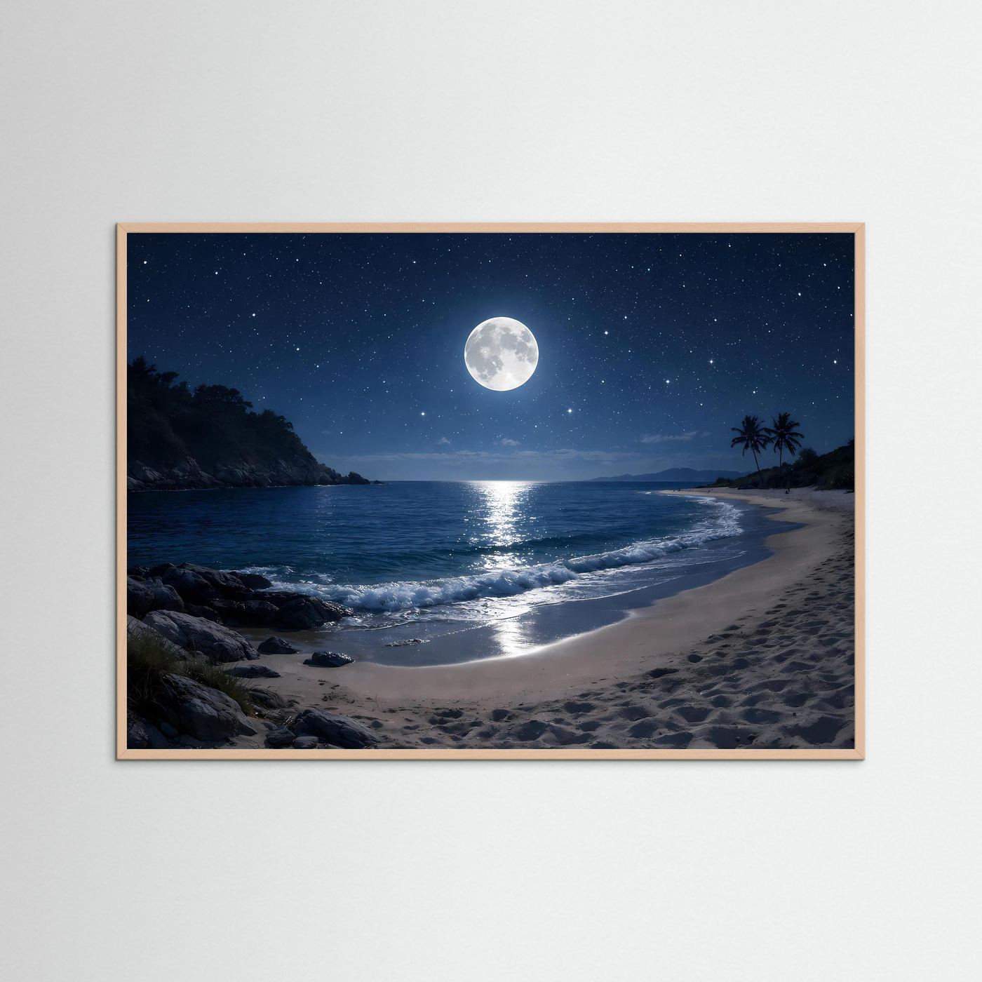 Poster Querformat: voller Mond über nächtlichem Strand, Wellen mit Lichtstreifen