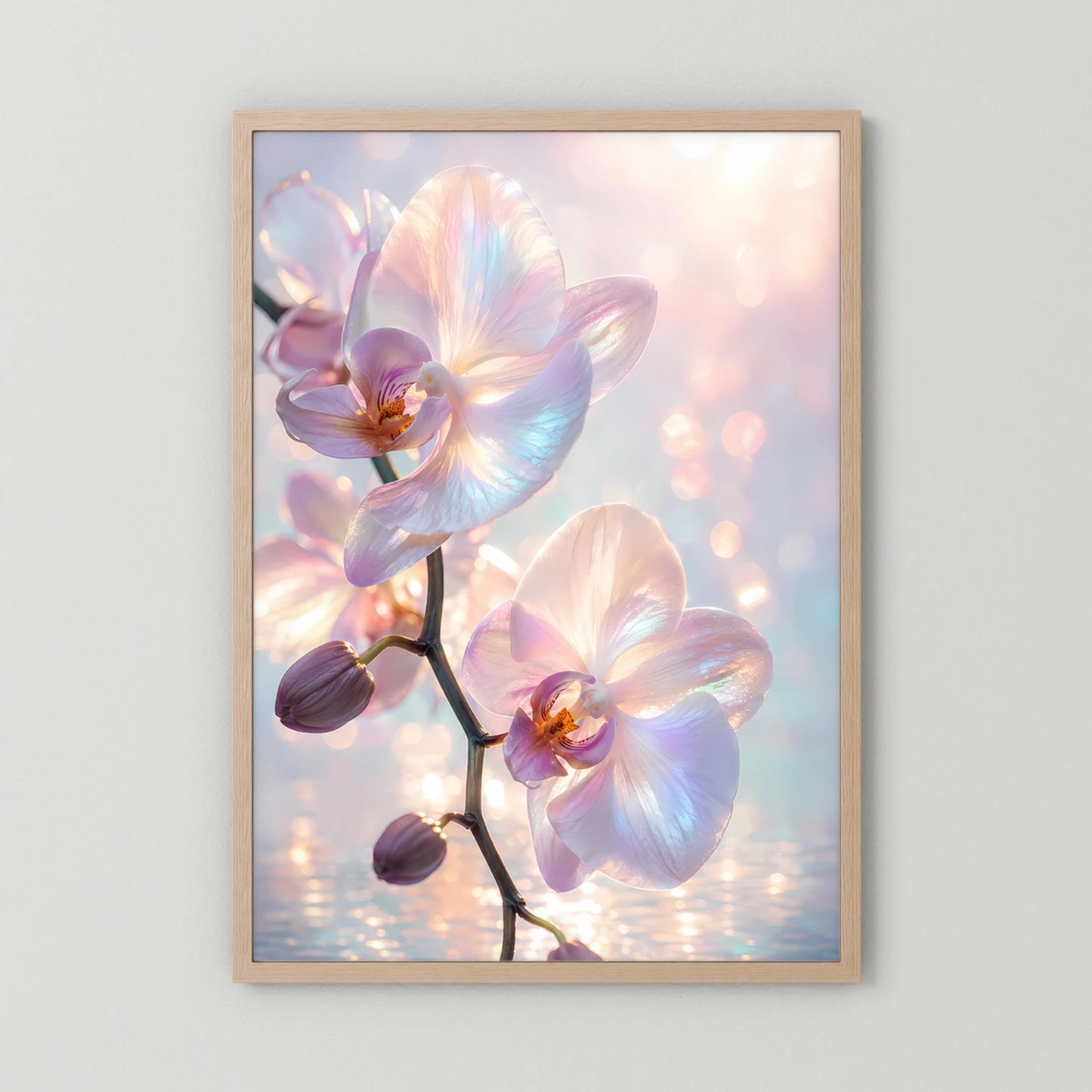Orchideen-Kunstposter im hellen Holzrahmen mit Pastellblüten und leuchtenden Lichtpunkten