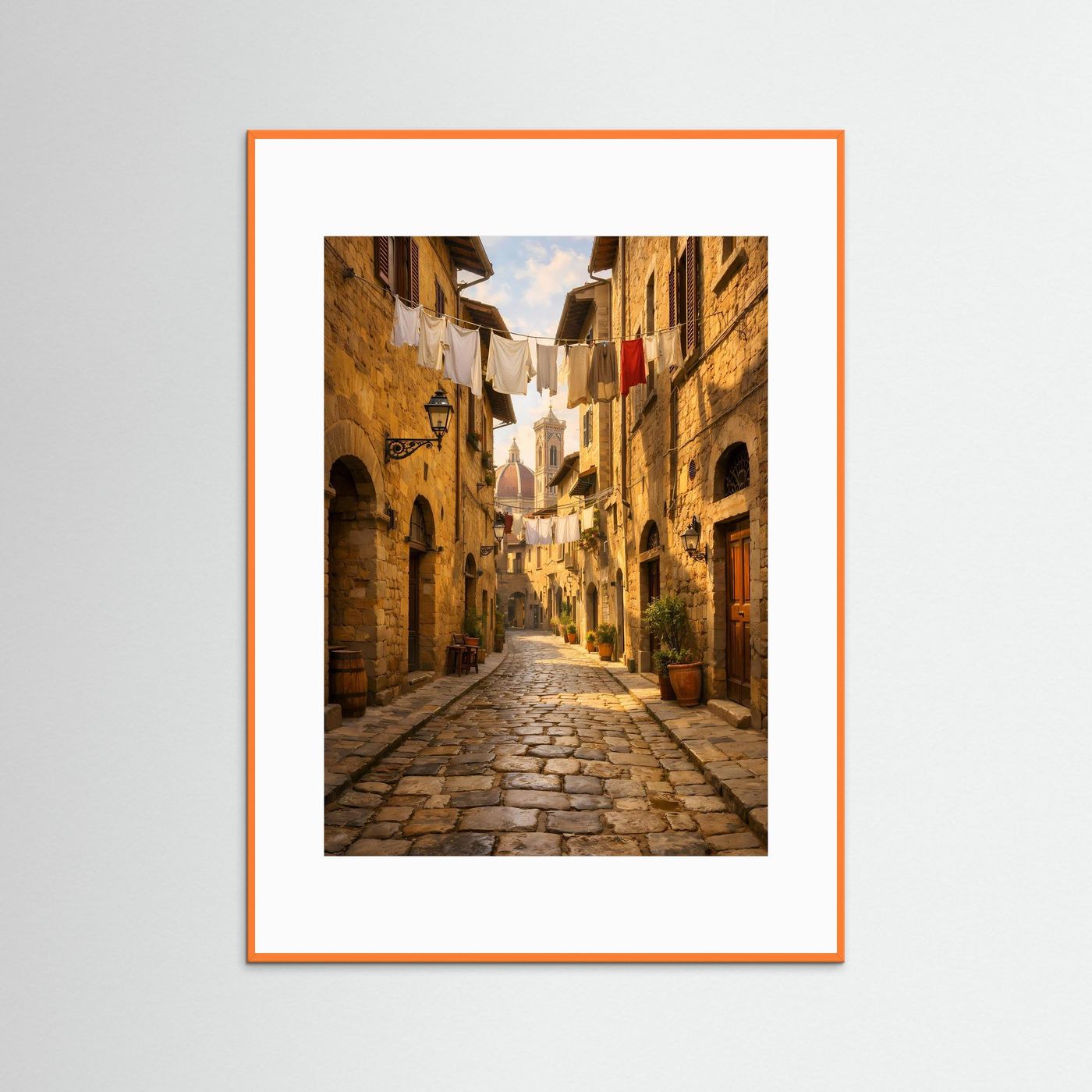 Wandbild Foto einer Kopfsteinpflastergasse in Altstadt, weißes Passepartout, orangefarbener Rahmen