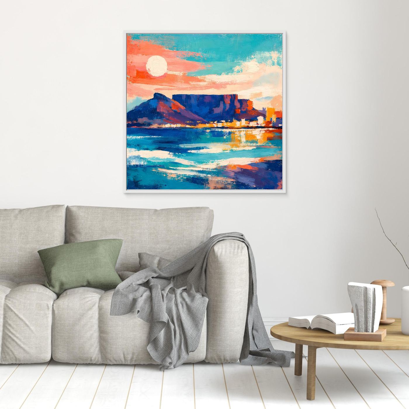 Quadratisches Abstrakt-Leinwandbild mit Küste, Sonne, Meer, Berg und Stadt am Strand