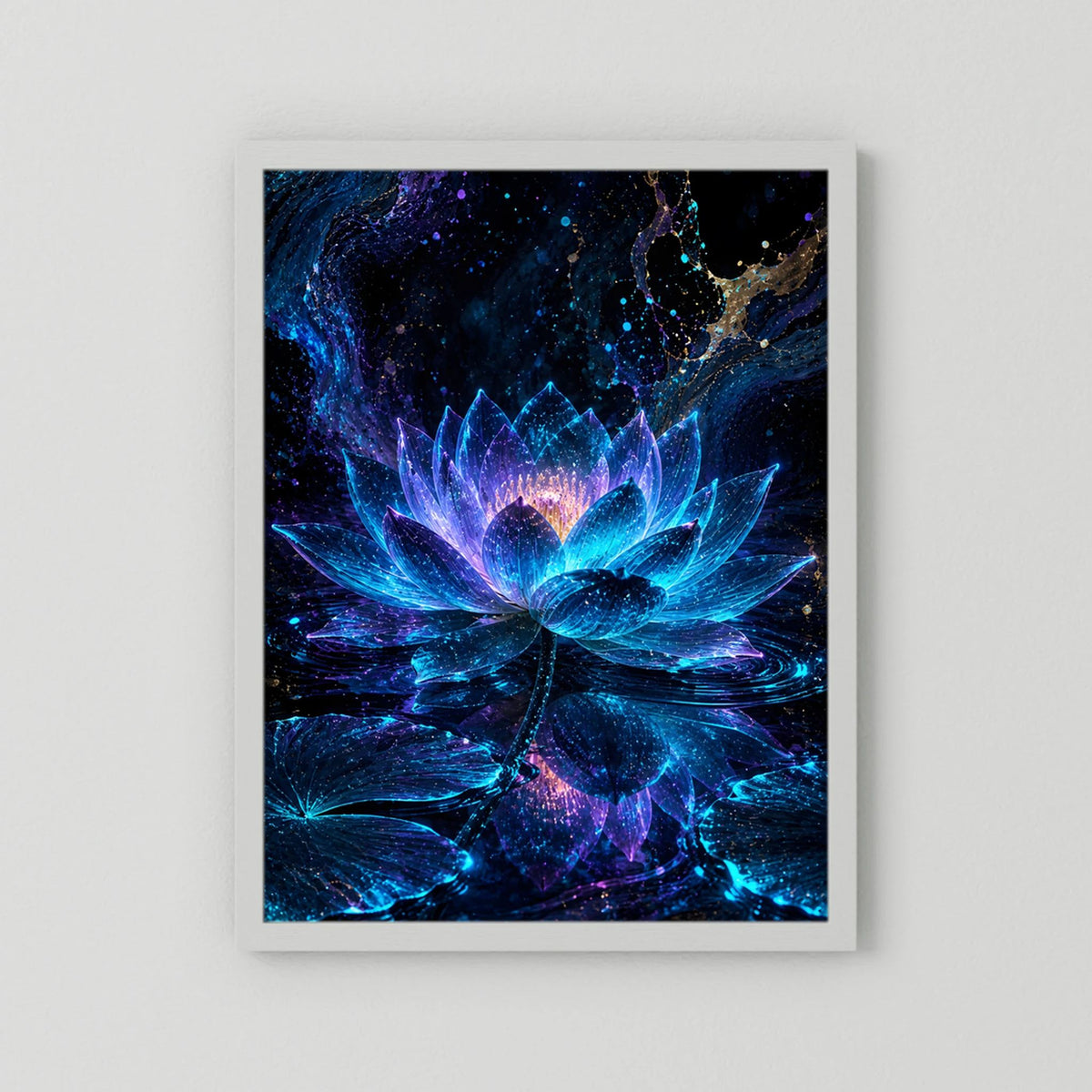 Kunstposter mit leuchtender Lotusblüte in Blau und Violett im weißen Rahmen, Hochformat.
