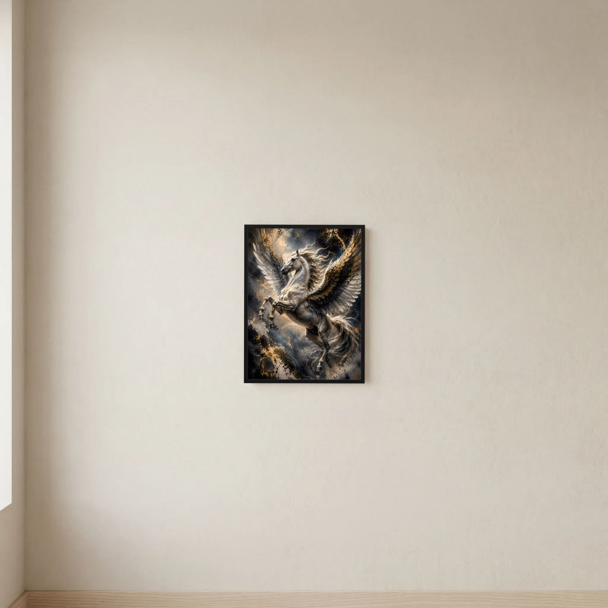 Hochformat-Poster eines schwarzen Pegasus mit goldenen Flügeln, schwarz gerahmt