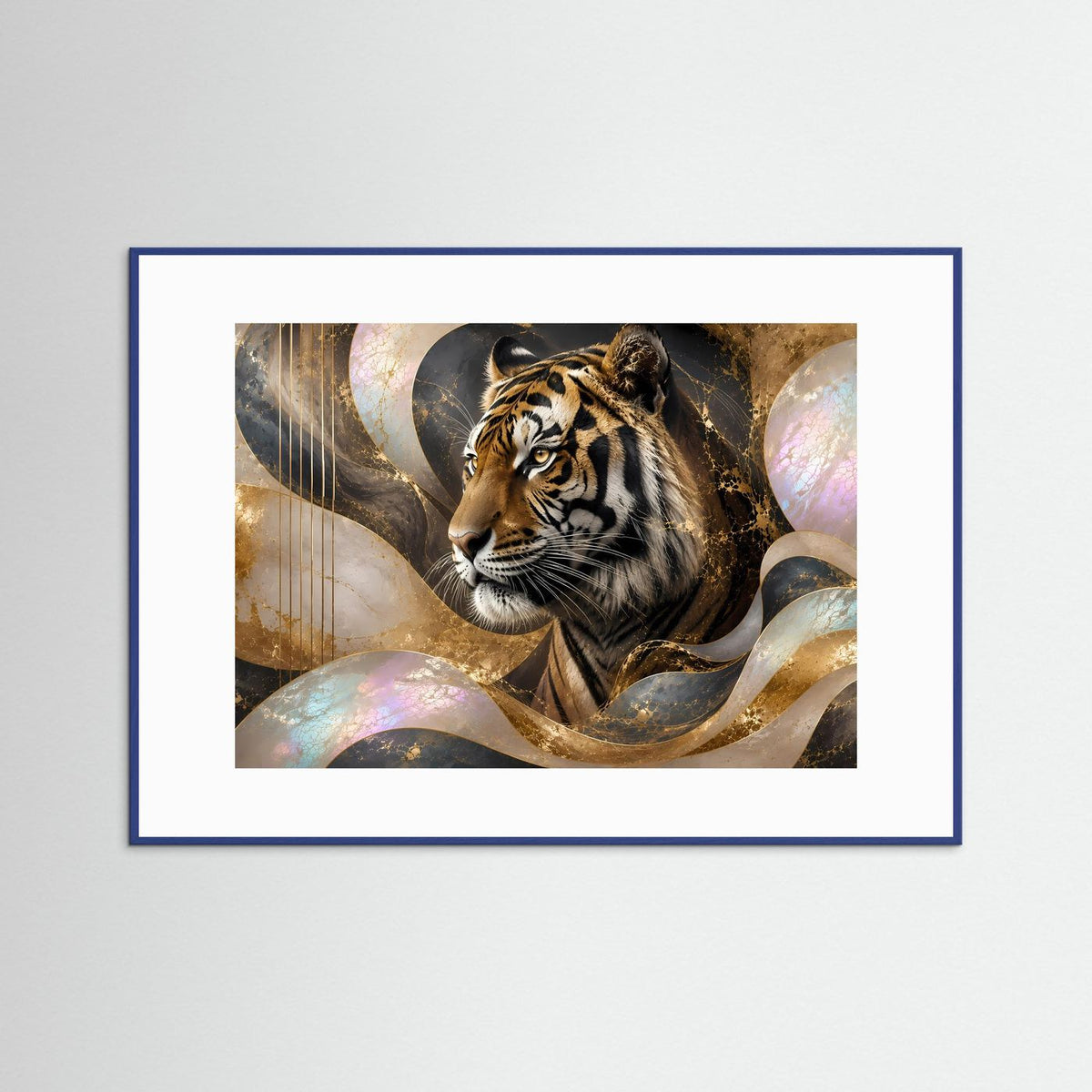 Abstraktes Tigermotiv, Tigerkopf in Gold- und Perlmuttfarben, blauer Rahmen