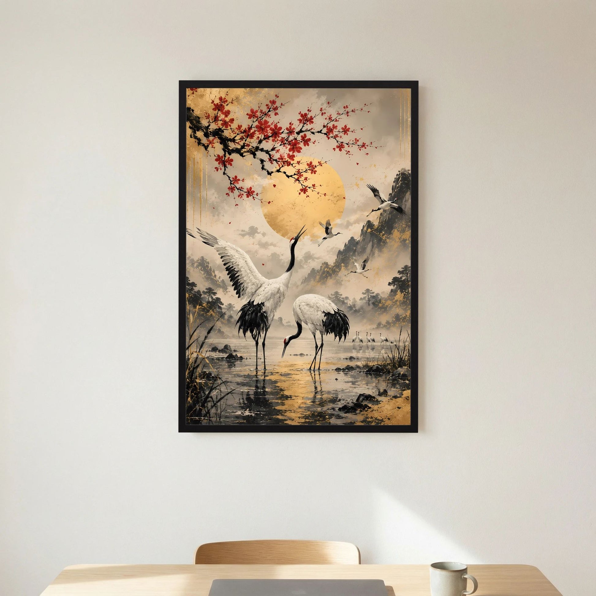 Poster im Hochformat: Kraniche, roter Blütenzweig und goldene Sonne, schwarzer Rahmen