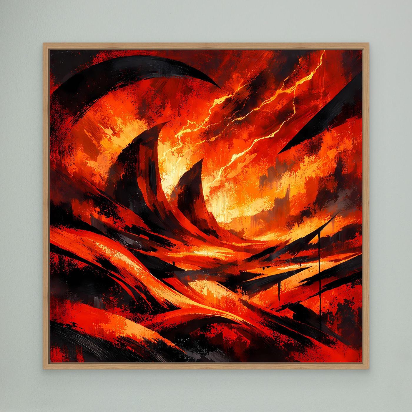 Abstraktes Lava-Wandbild mit hellem Holzrahmen, rote/orange Flammen und schwarze Blitze