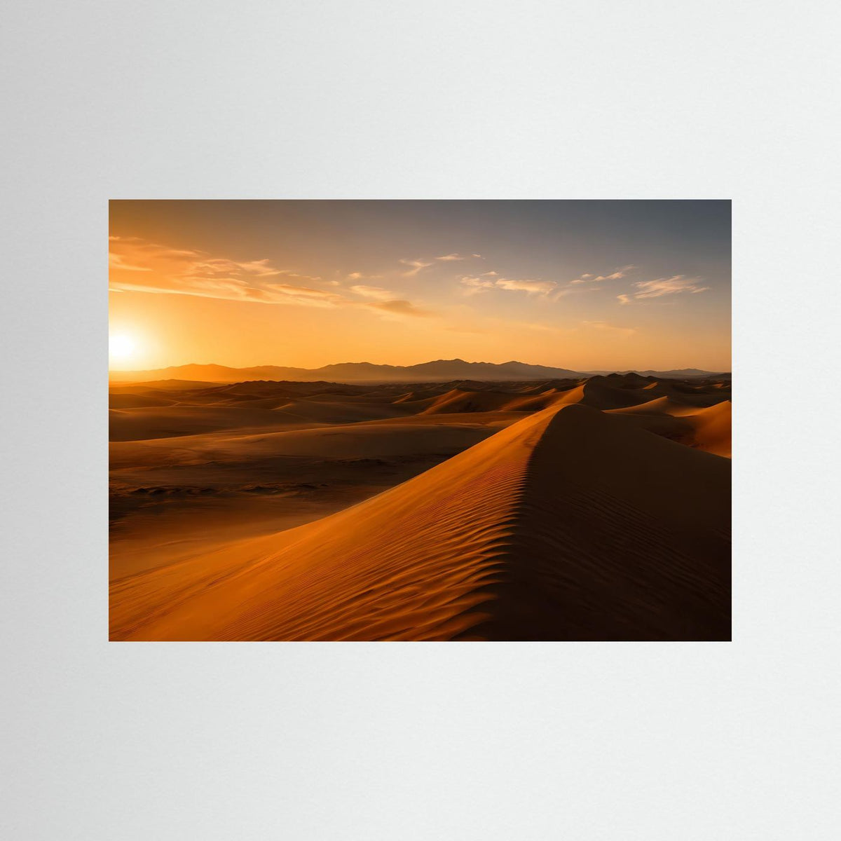 Wüstenlandschaft-Poster im Querformat mit warmem Abendlicht und Sanddünen