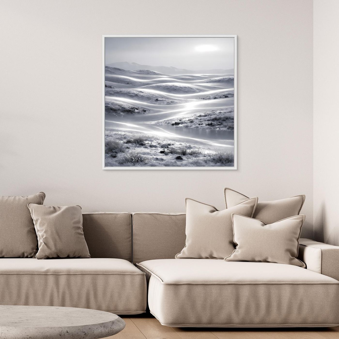 Leinwandbild im weißen Rahmen mit abstrakter Winterlandschaft: schneebedeckte Hügel