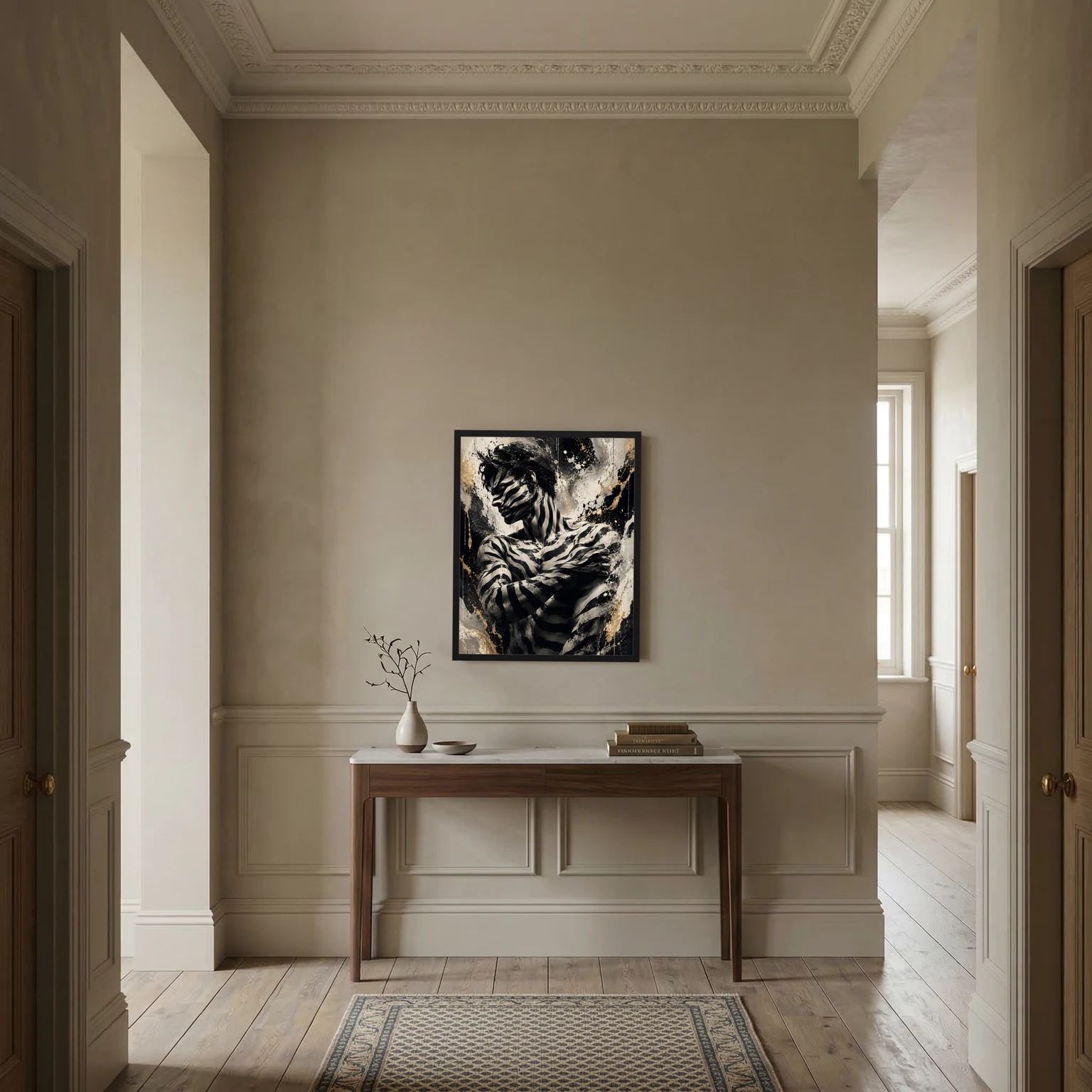 Wandkunst im schwarzen Rahmen mit Zebra-Figur, schwarzweiße Streifen an Holzpaneel