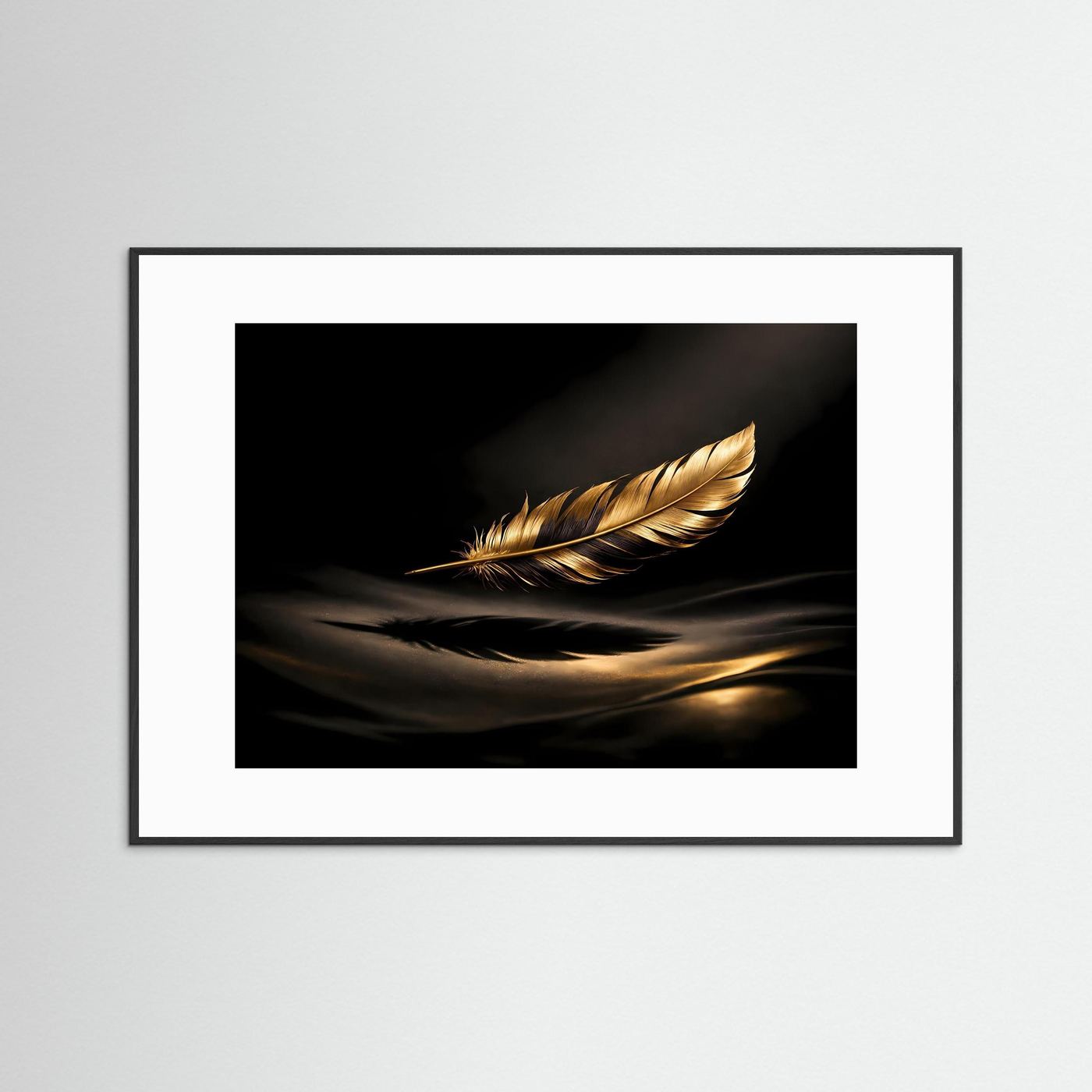 Schwebende Goldene Feder auf Seide | Luxus Kunst & Elegante Wanddeko Querformat