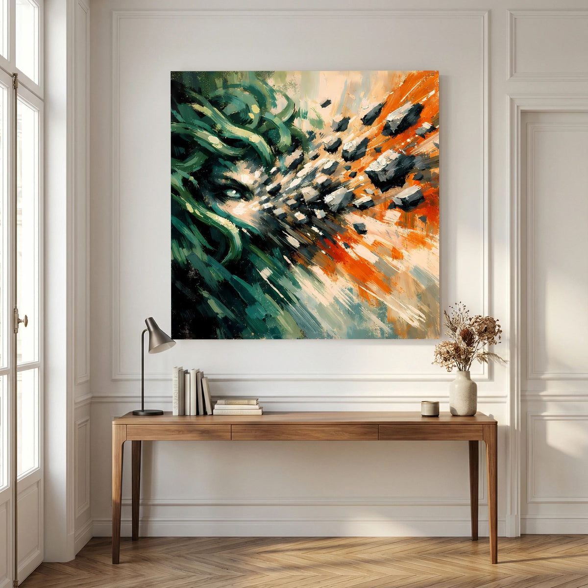 Quadratisches Leinwandbild mit Medusa-Auge und grünem Haar, orange-schwarze Farbkaskaden