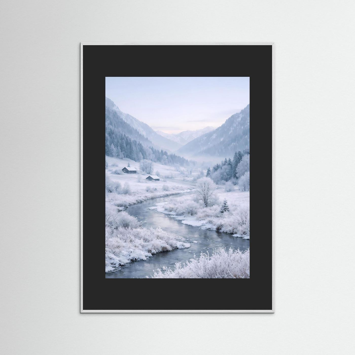 Wandbild mit Winterlandschaft, schwarzer Holzrahmen und weißer Innenrand