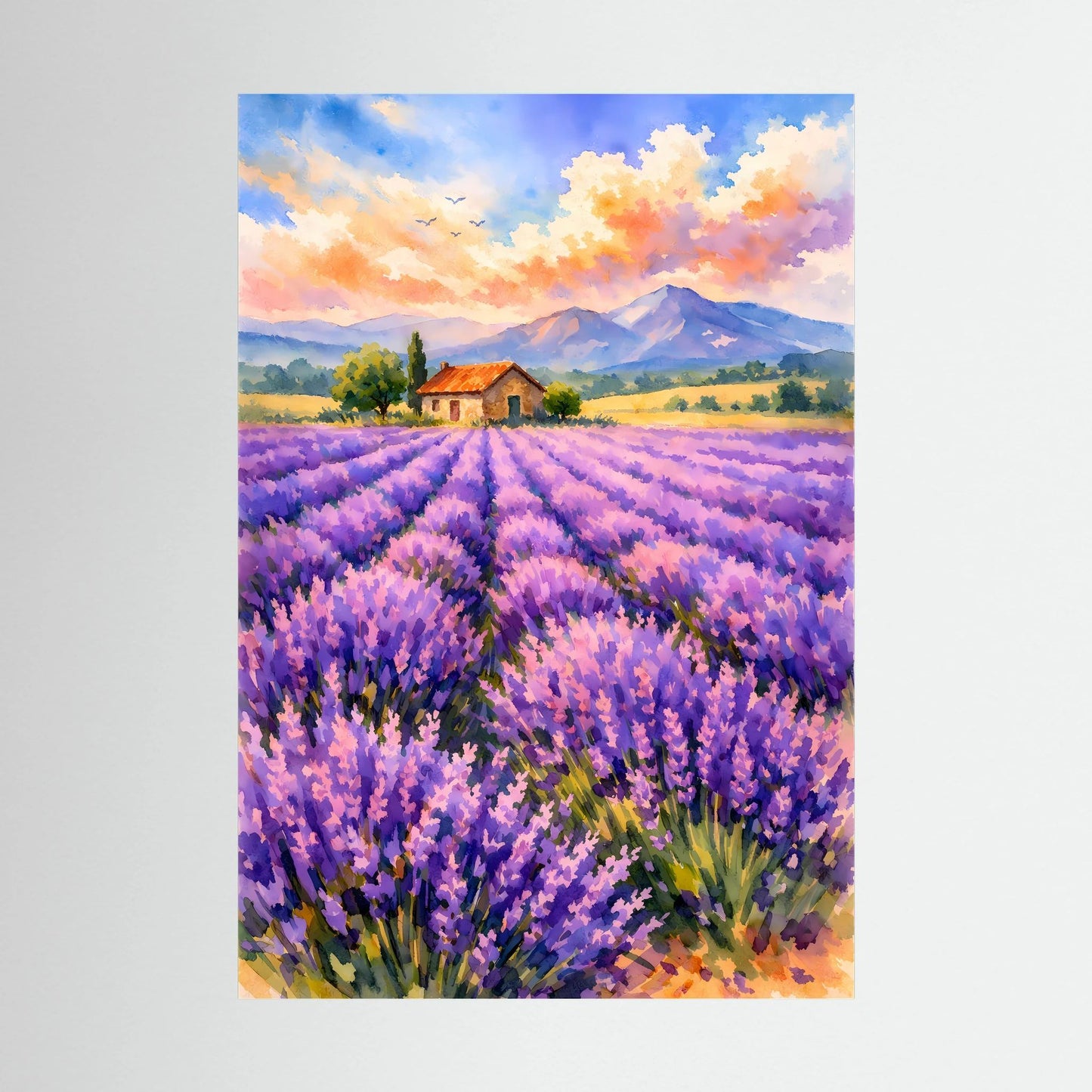 Poster im Hochformat: Lavendelfeld in der Provence mit Berghaus und Bergen