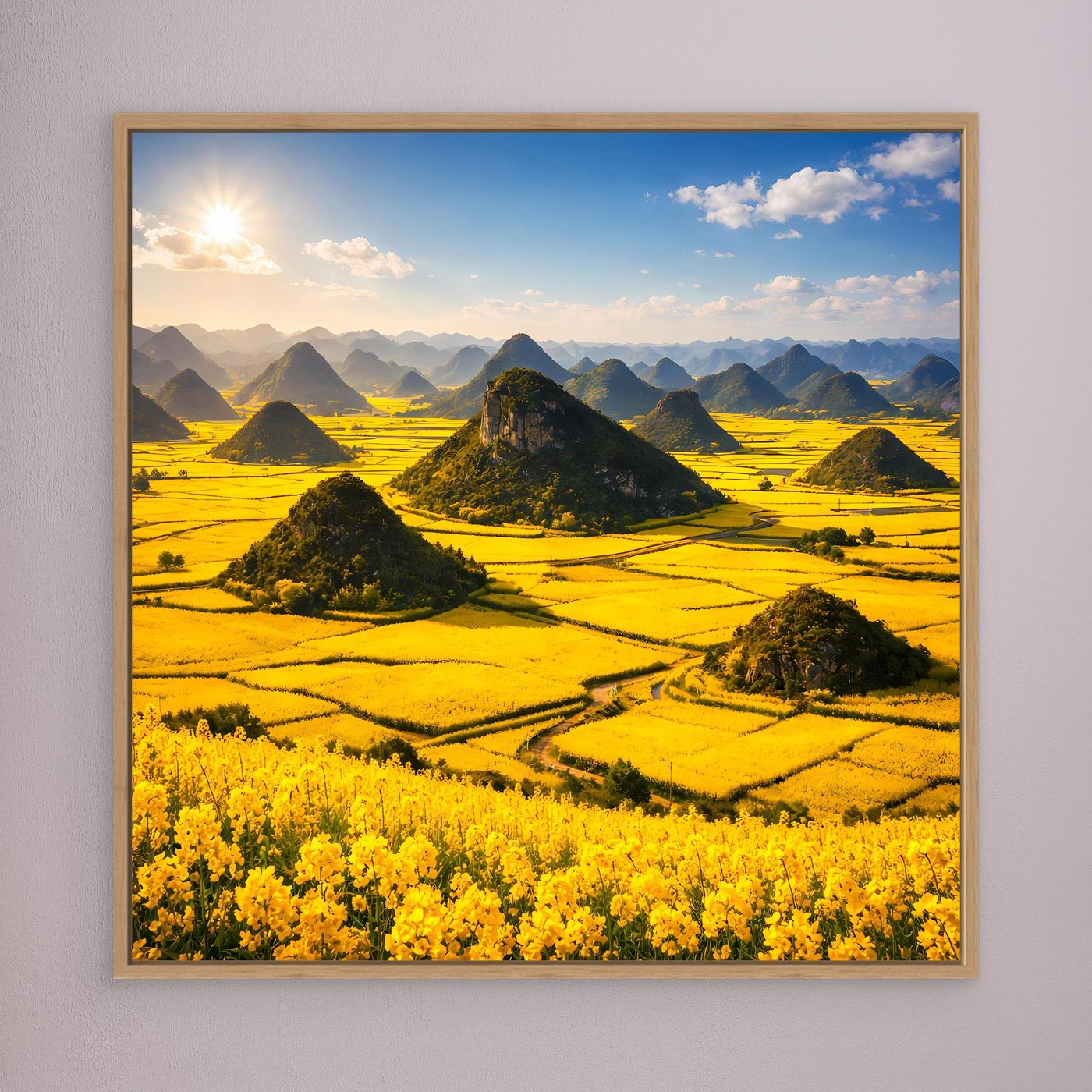 Leinwandbild: goldenes Rapsfeld mit Karstbergen, Holzrahmen in Eiche.