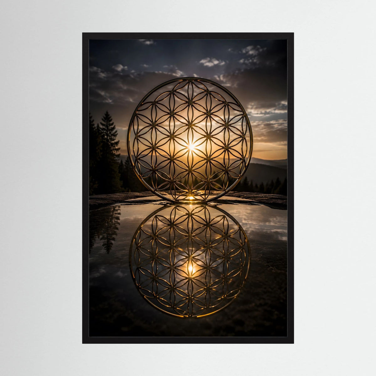 Hochformatiges Poster mit goldener Blume des Lebens in zwei reflektierten Kreisen, schwarzer Rahmen.