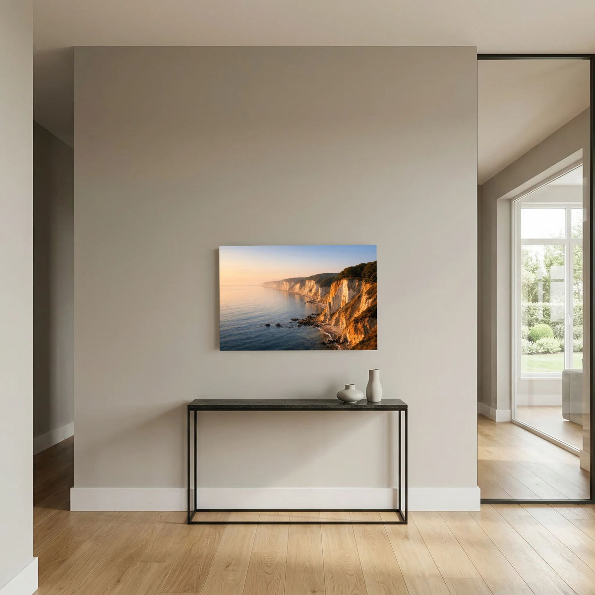 Wandbild im Querformat mit Blick auf die Klippenküste und ruhiges Wasser