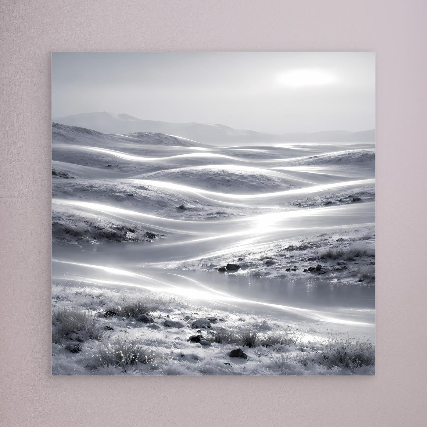 Leinwandbild Winterlandschaft, schneebedeckte Hügel mit hellen Lichtstreifen und dunklen Senken