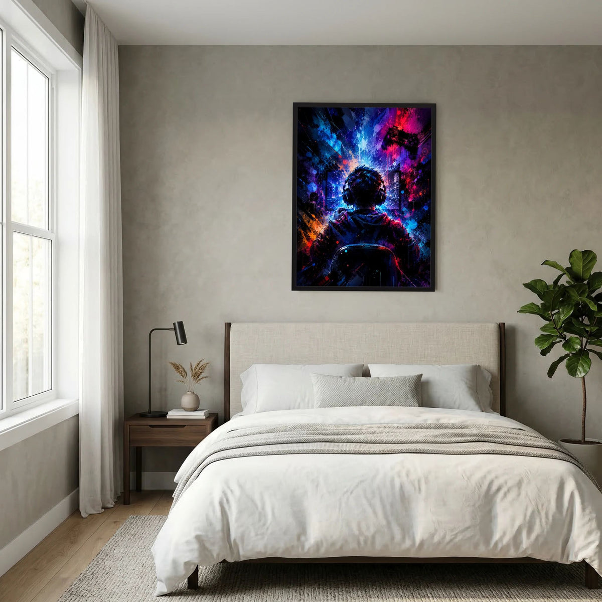Neon-Gamer-Poster im Hochformat über dem Bett: Headset-Silhouette mit Farbexplosion