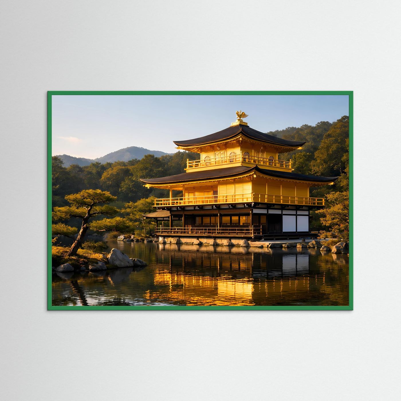 Poster mit goldener Tempelpavillon-Szene am Wasser, mit grüner Einfassung