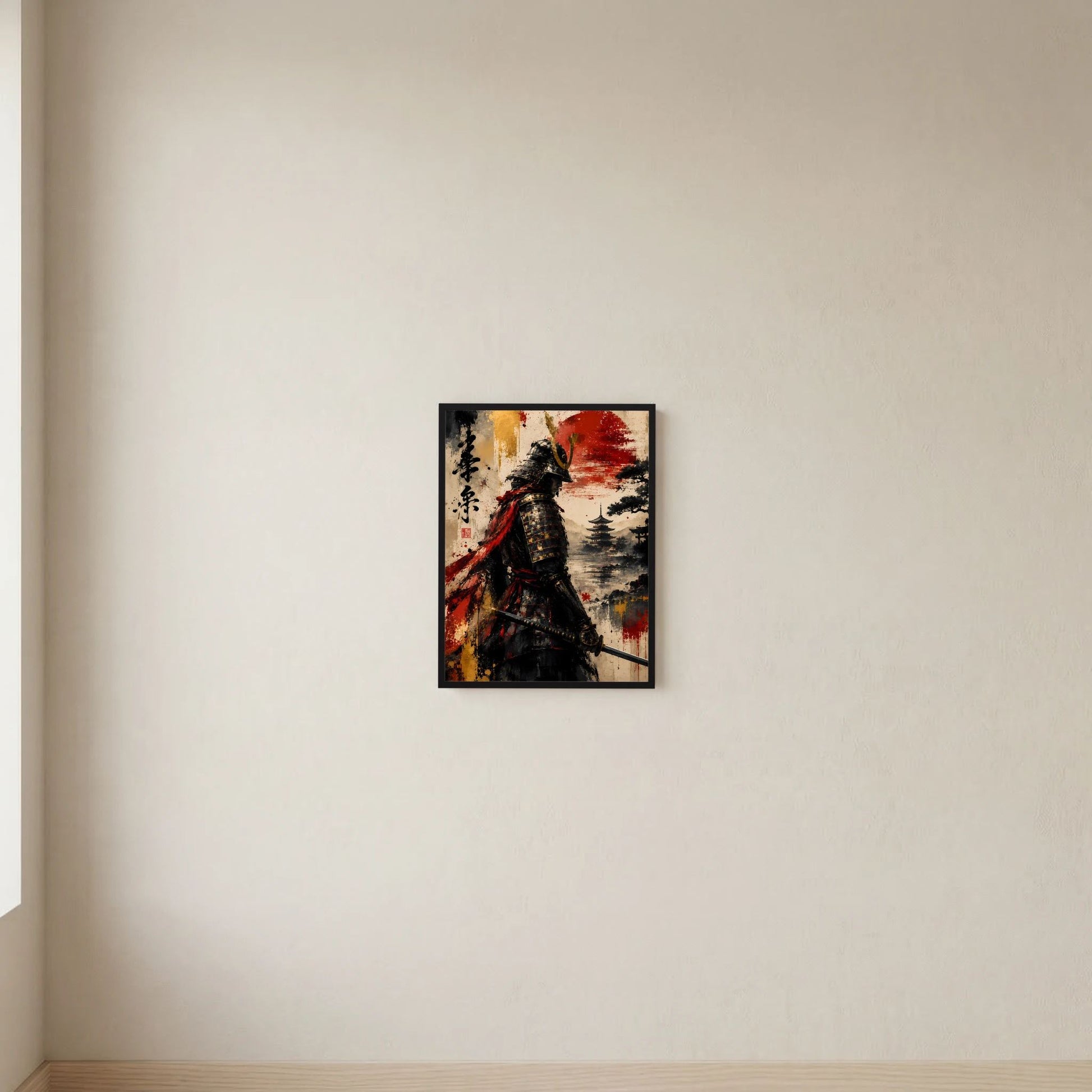 Poster im schwarzen Rahmen mit Samurai in Schwarz, roter Sonne und orange-roter Farbfläche.