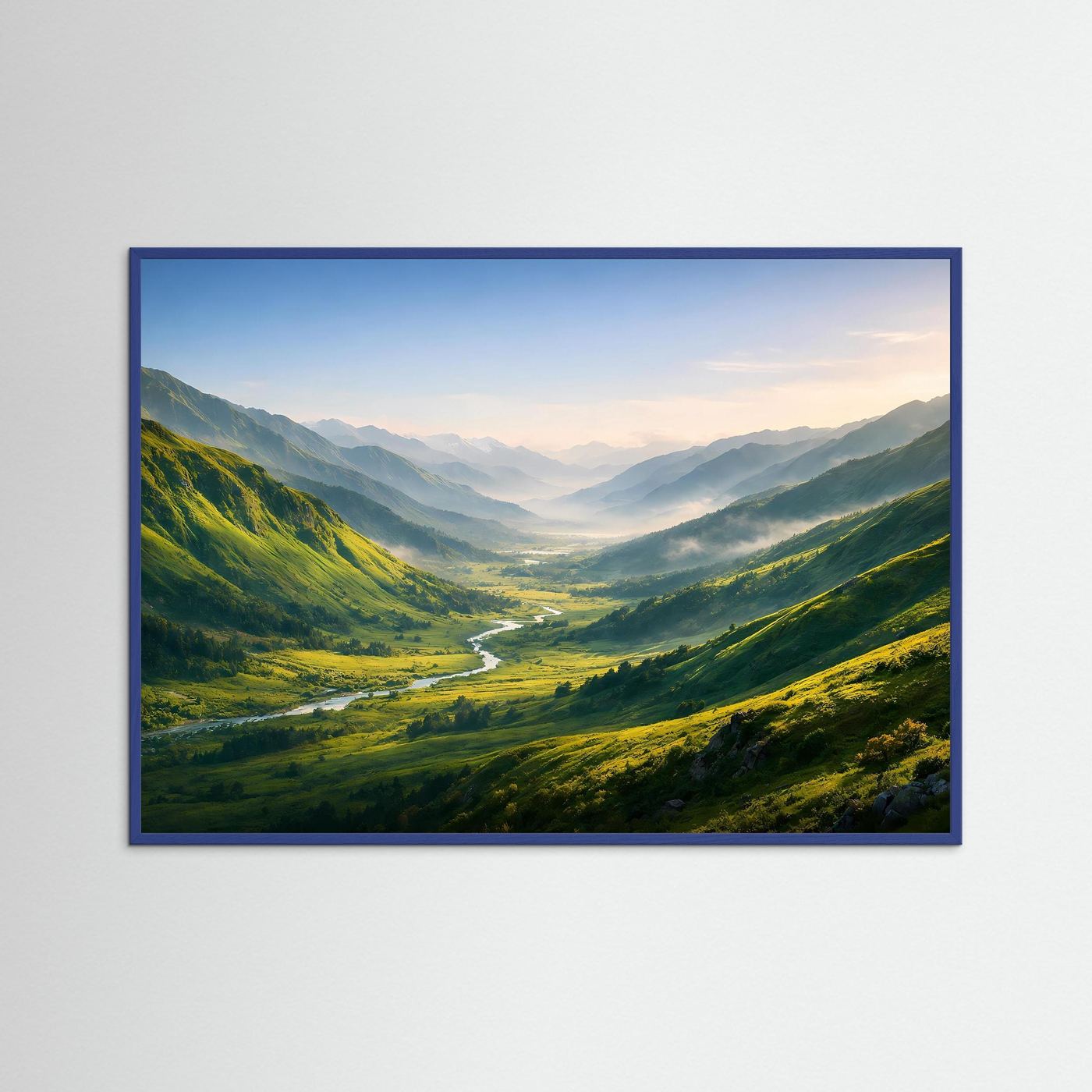 Alpen-Wandbild im blauen Holzrahmen mit Landschaftsmotiv