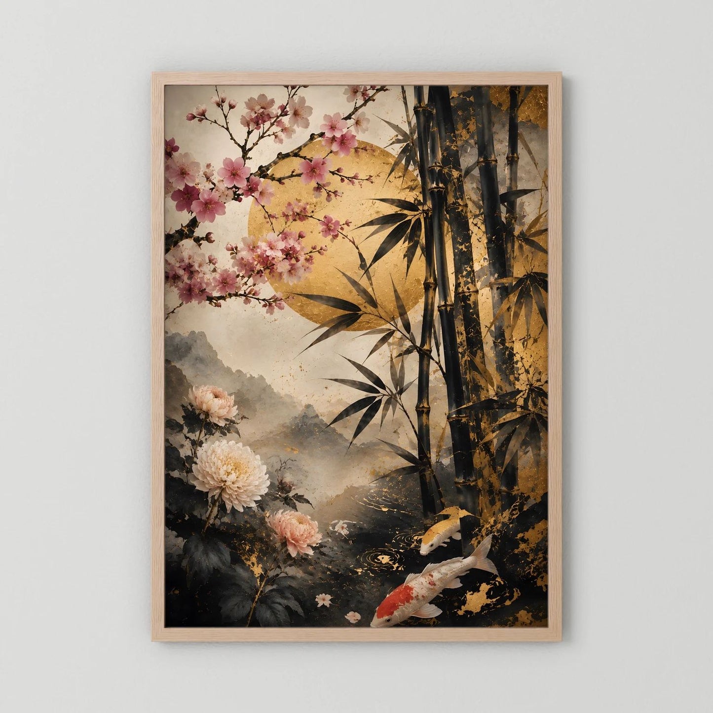 Japanposter Hochformat mit Koi, Kirschblüten und Bambus im Schwarz-Gold-Look, heller Eichenrahmen