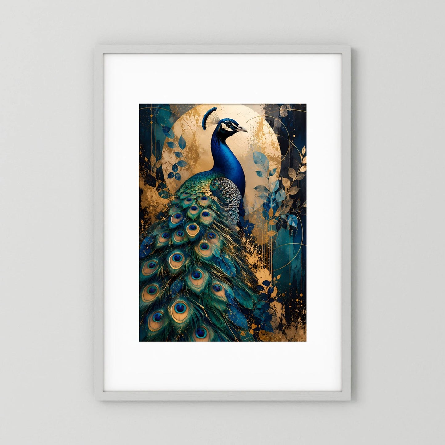 Gerahmtes Hochformat-Poster mit blauem Pfau und goldfarbenen Federn, dekoratives Tiermotiv.