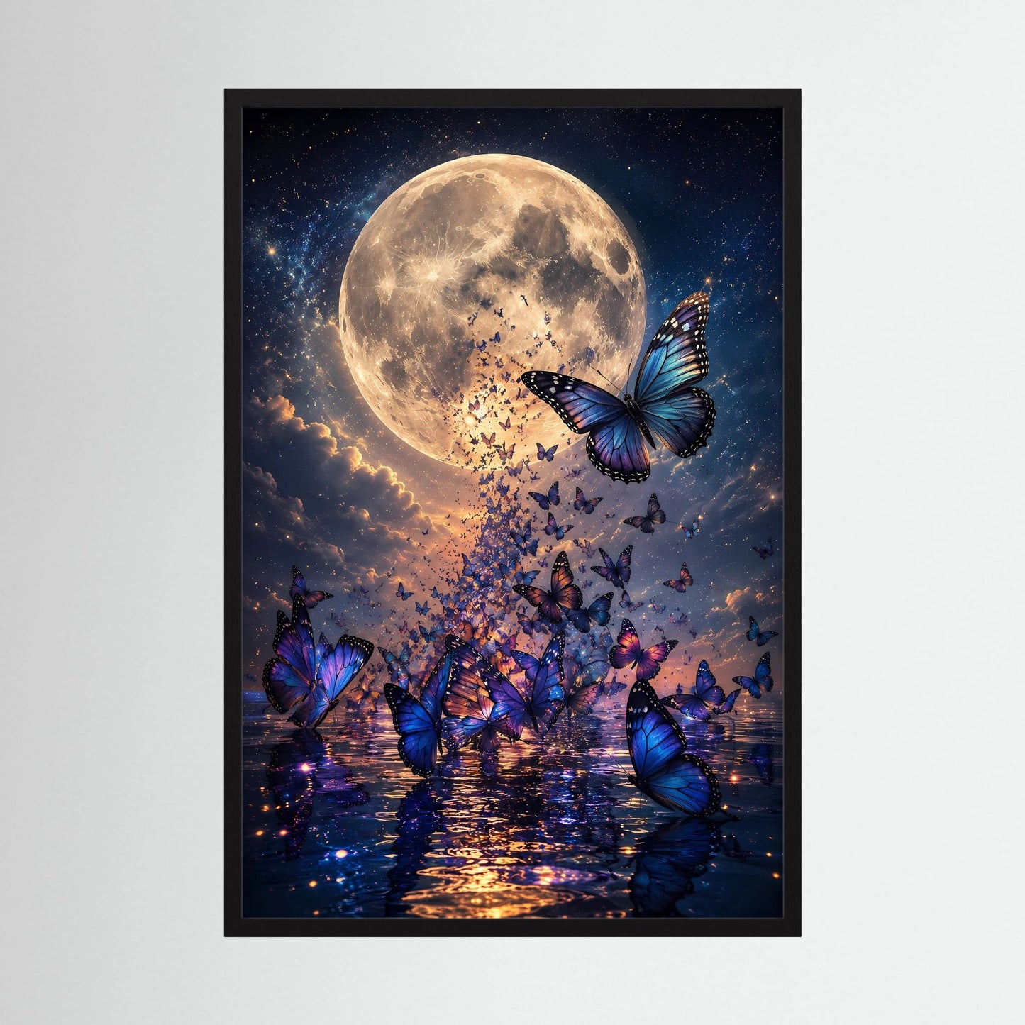 Hochformat-Poster mit schwarzem Rahmen: goldener Mond über blauen Schmetterlingen