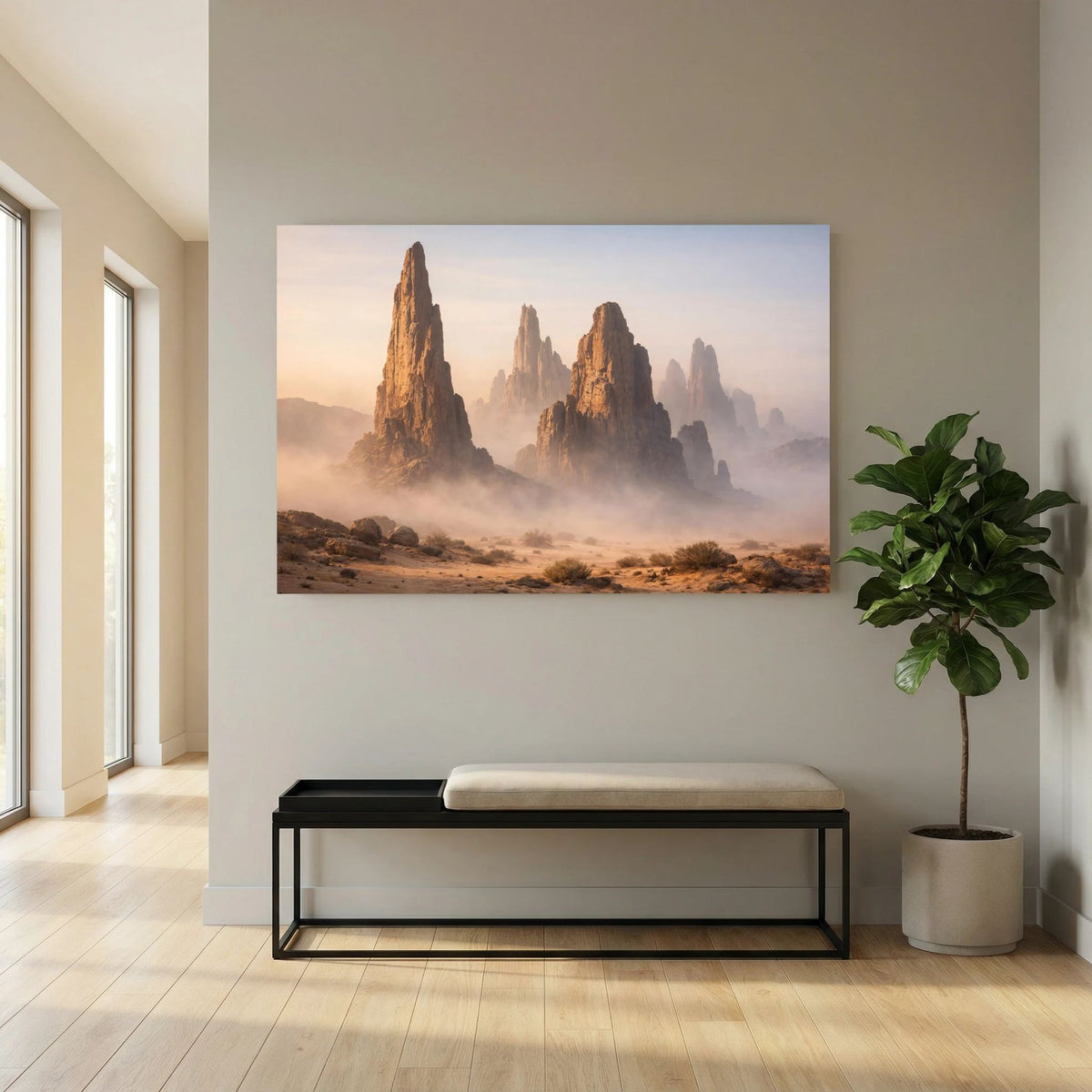 Wandposter im Querformat mit Wüstenfelsen im Nebel, warmes Braun und Grau