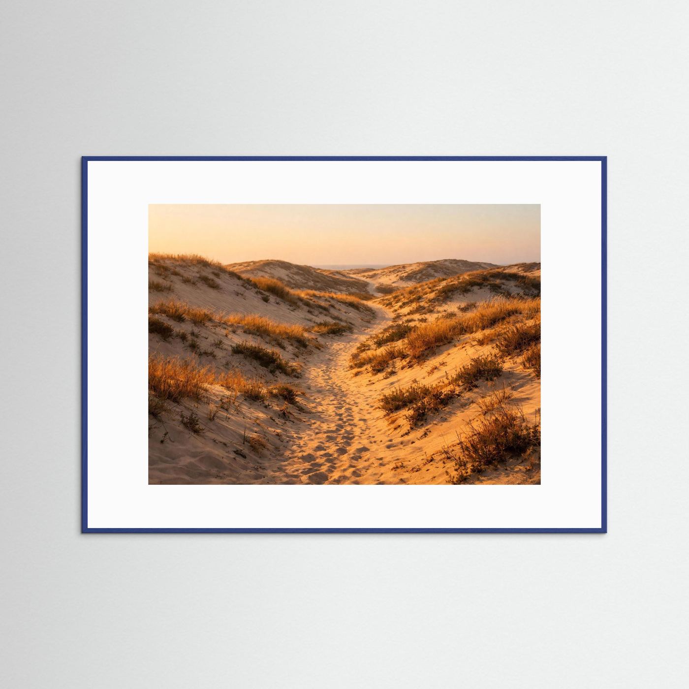 Pfad durch die goldenen Dünen | Küstenlandschaft Naturposter Querformat