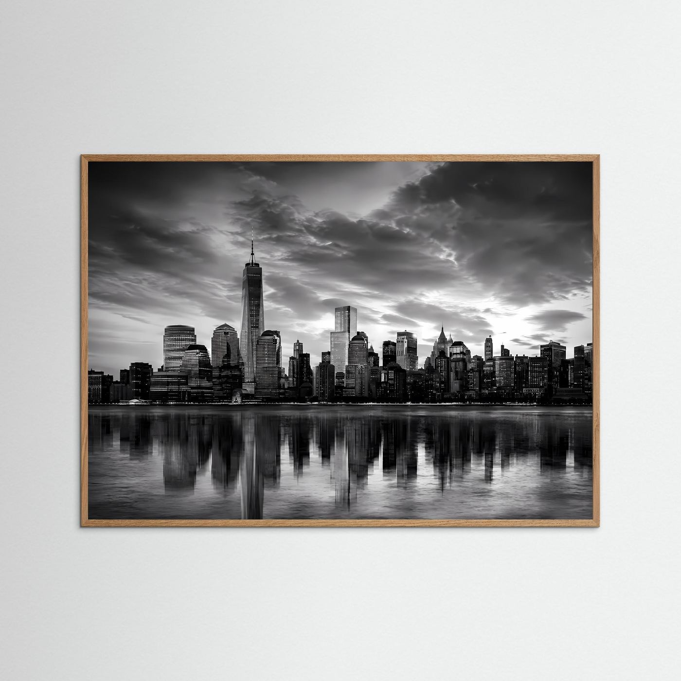 Schwarzweiß-Stadtpanorama als Poster mit Skyline und Spiegelung, brauner Holzrahmen