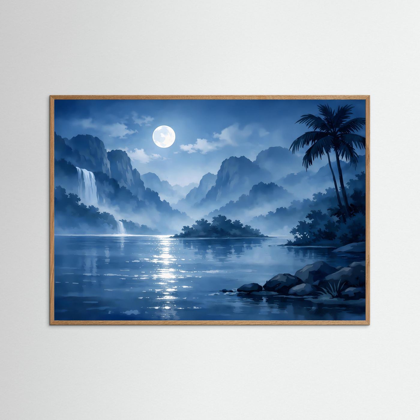 Querformat-Poster mit mondheller Nachtlandschaft am Bergsee und Palmen, heller Eichenrahmen