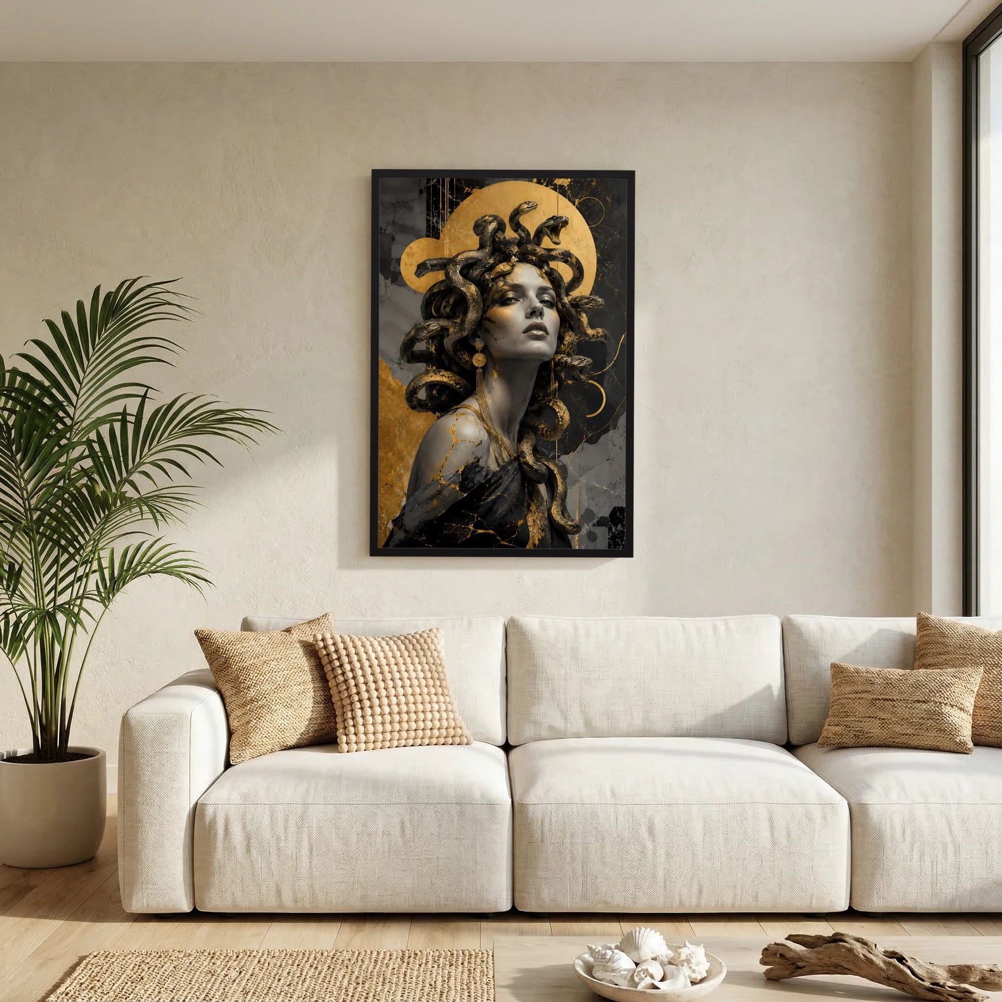 Medusa in Schwarz und Gold | Mystische Frau mit Schlangen | Poster Hochformat