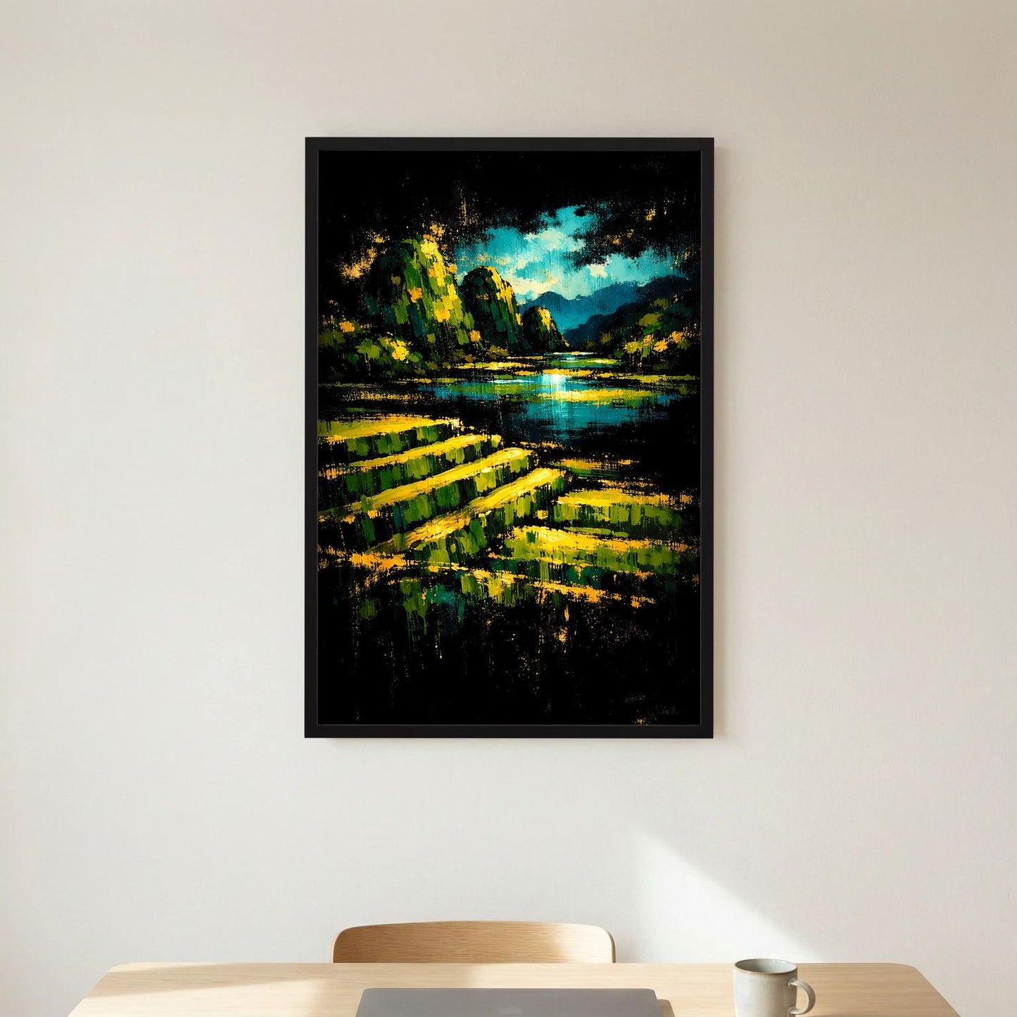 Landschaftsposter im schwarzen Rahmen: abstrakte Flusslandschaft mit grünen Streifen und blauem Himmel.
