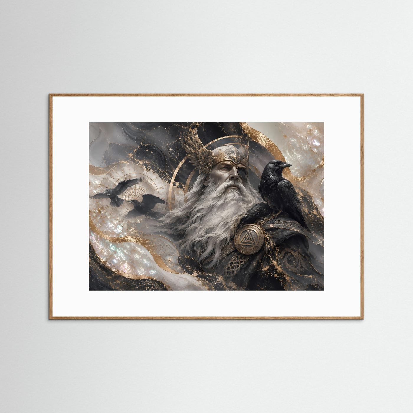Querformatposter mit Odin und Raben, silbern-goldene Details, hellbrauner Rahmen