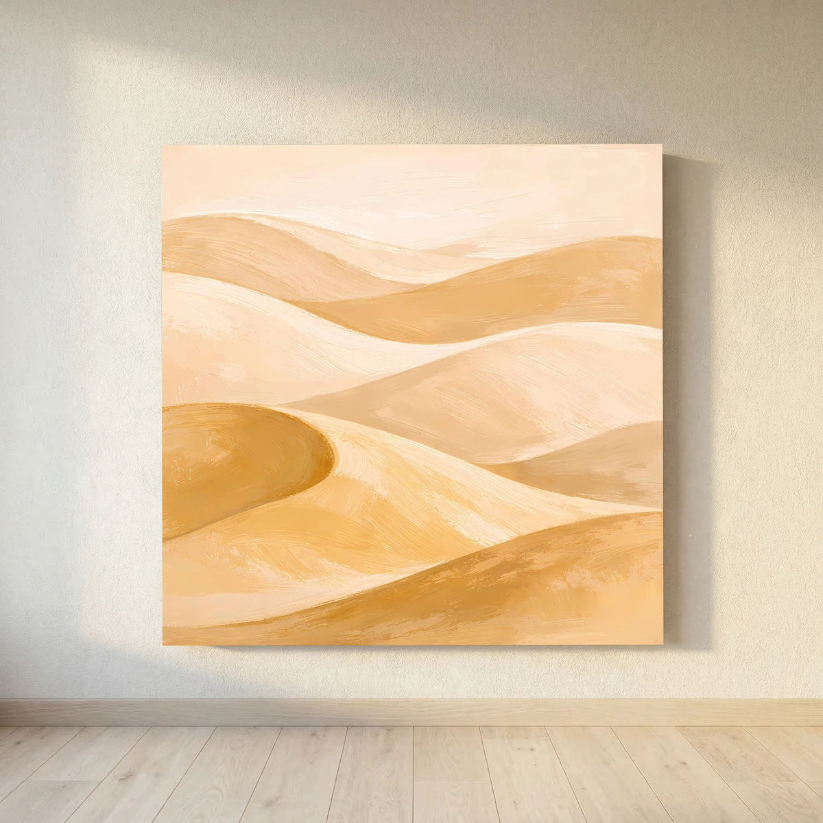 Quadratisches Leinwand-Wandbild mit weichen Wellenformen der Dünen in Creme und Ocker