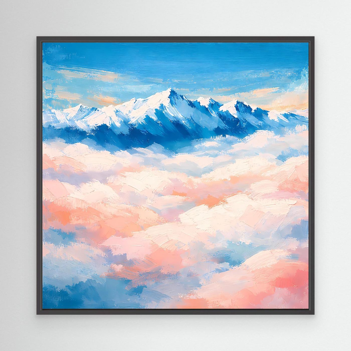 Abstraktes Leinwandbild mit verschneiten Berggipfeln über Wolken, schwarzer Rahmen