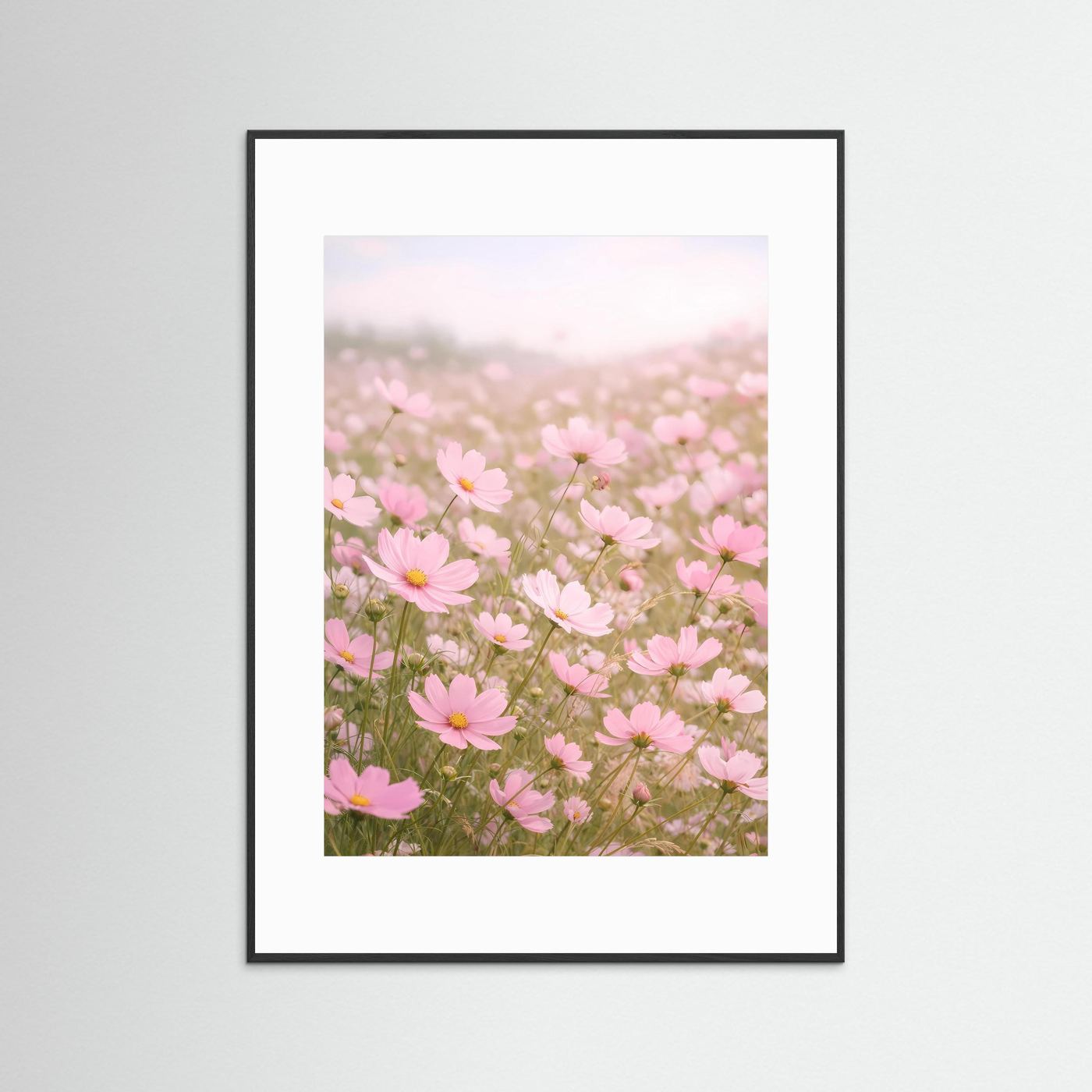Hochformatiges Poster mit schwarzem Rahmen und weißem Rand, rosa Blütenwiese