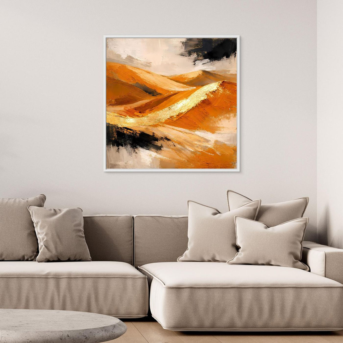 Leinwandbild mit abstrakter Dünenlandschaft in Goldtönen, breite Pinselstreifen, helle und dunkle Kontraste