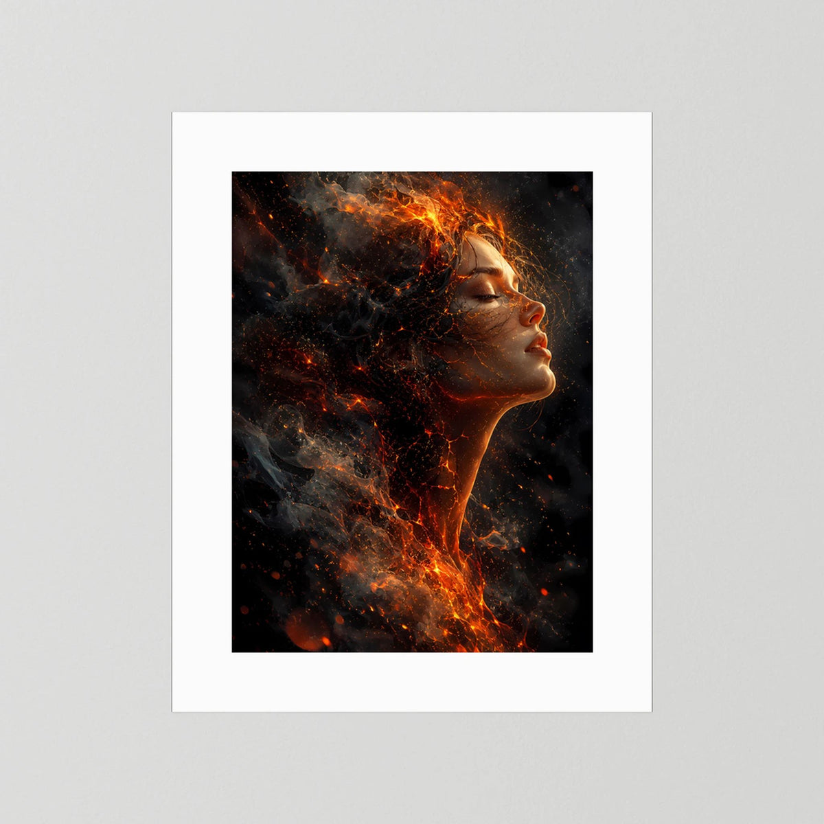 Poster Hochformat mit Frauenprofil in Flammen und Glut, weiß hinterlegt