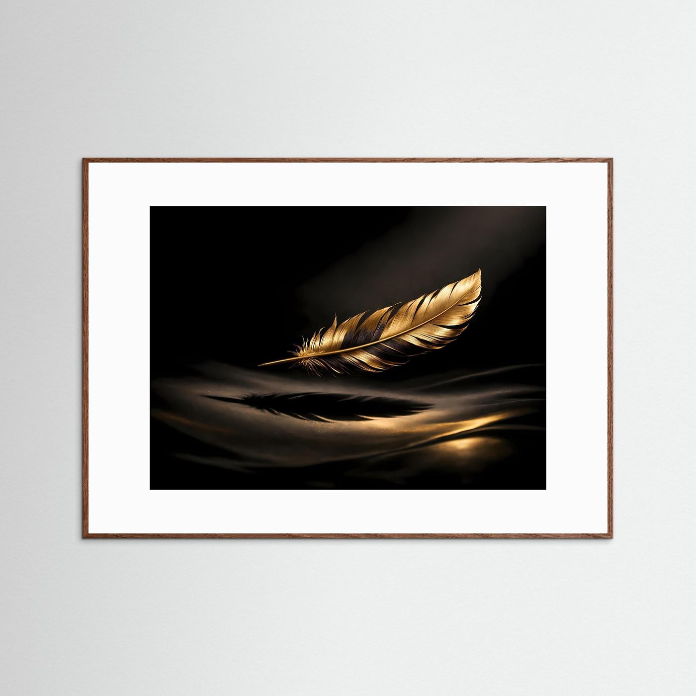 Schwebende Goldene Feder auf Seide | Luxus Kunst & Elegante Wanddeko Querformat