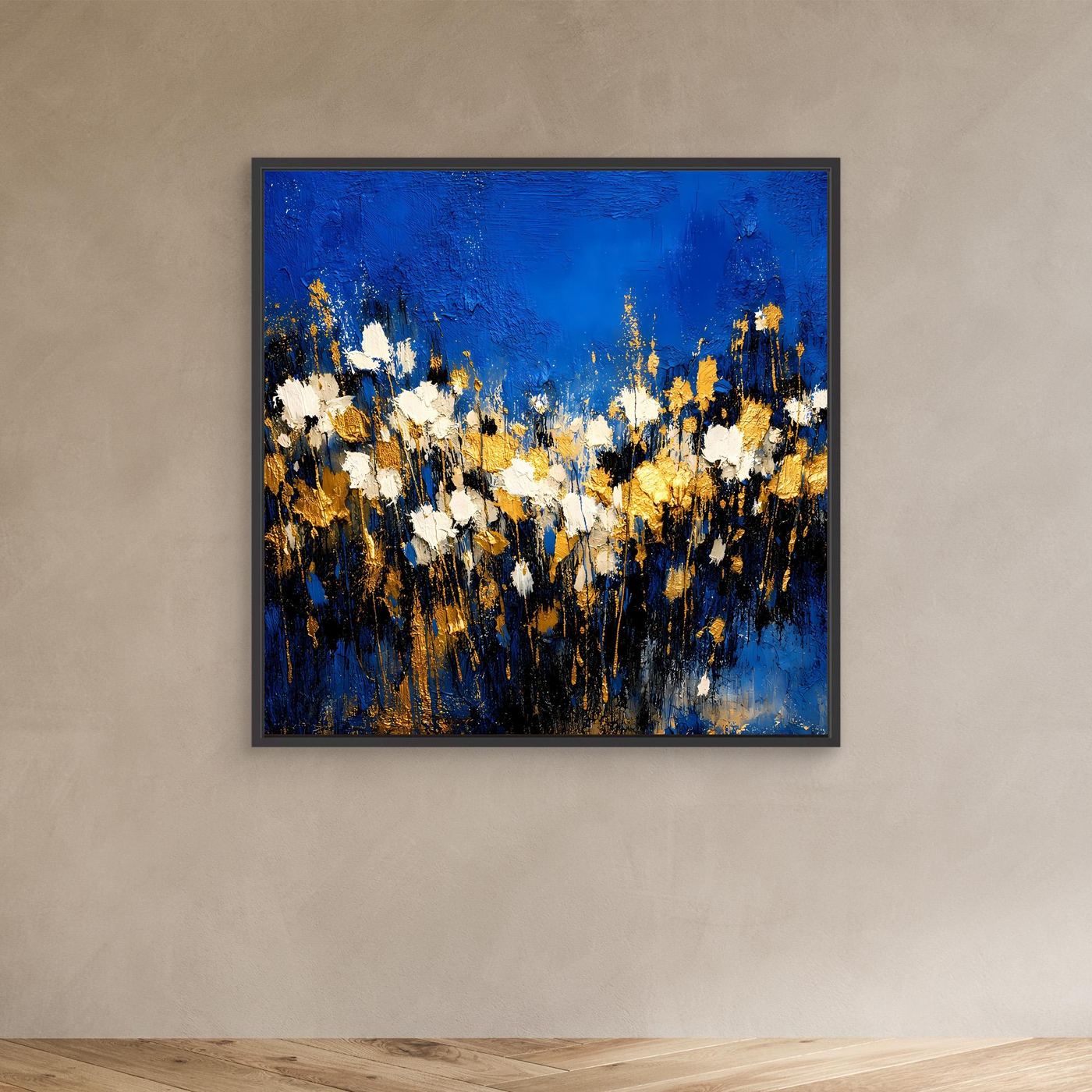 Wandbild mit schwarzem Rahmen, abstrakte Blumenwiese in Blau, Weiß und Gold