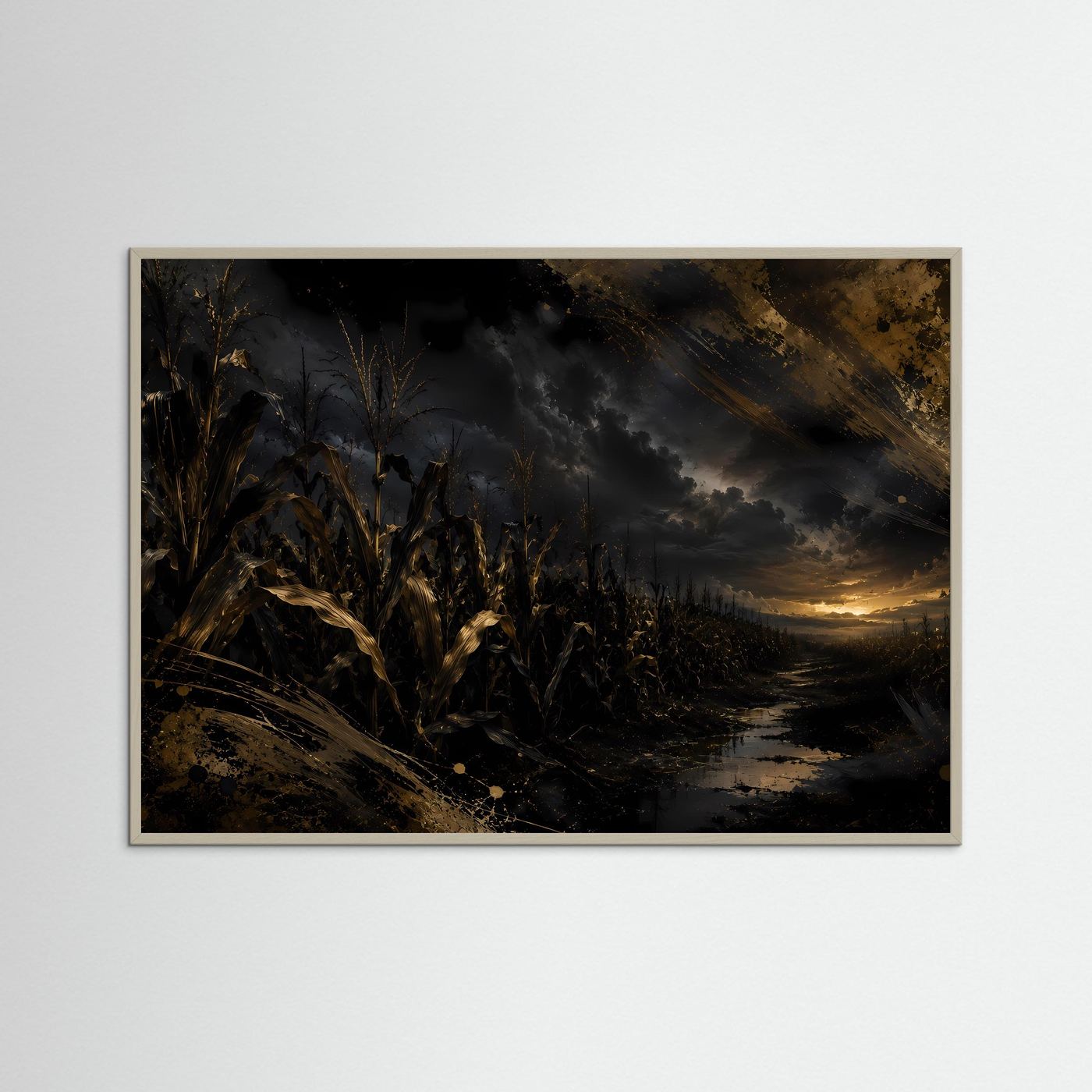 Dunkles Maisfeld bei Sonnenuntergang | Mystische Landschaft in Schwarz & Gold