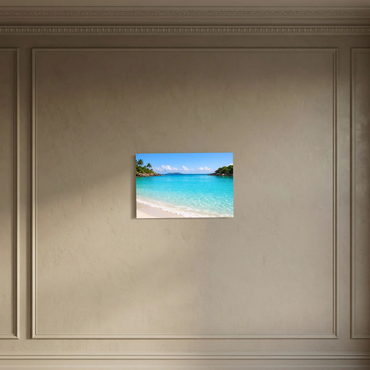Strand-Wandbild mit türkisfarbenem Meer, Palmen, Sandstrand und Bucht