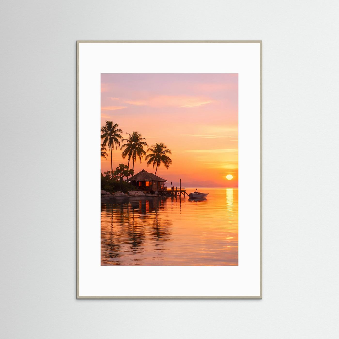 Poster mit tropischer Insel bei Sonnenuntergang, Rahmen aus hellem Holz