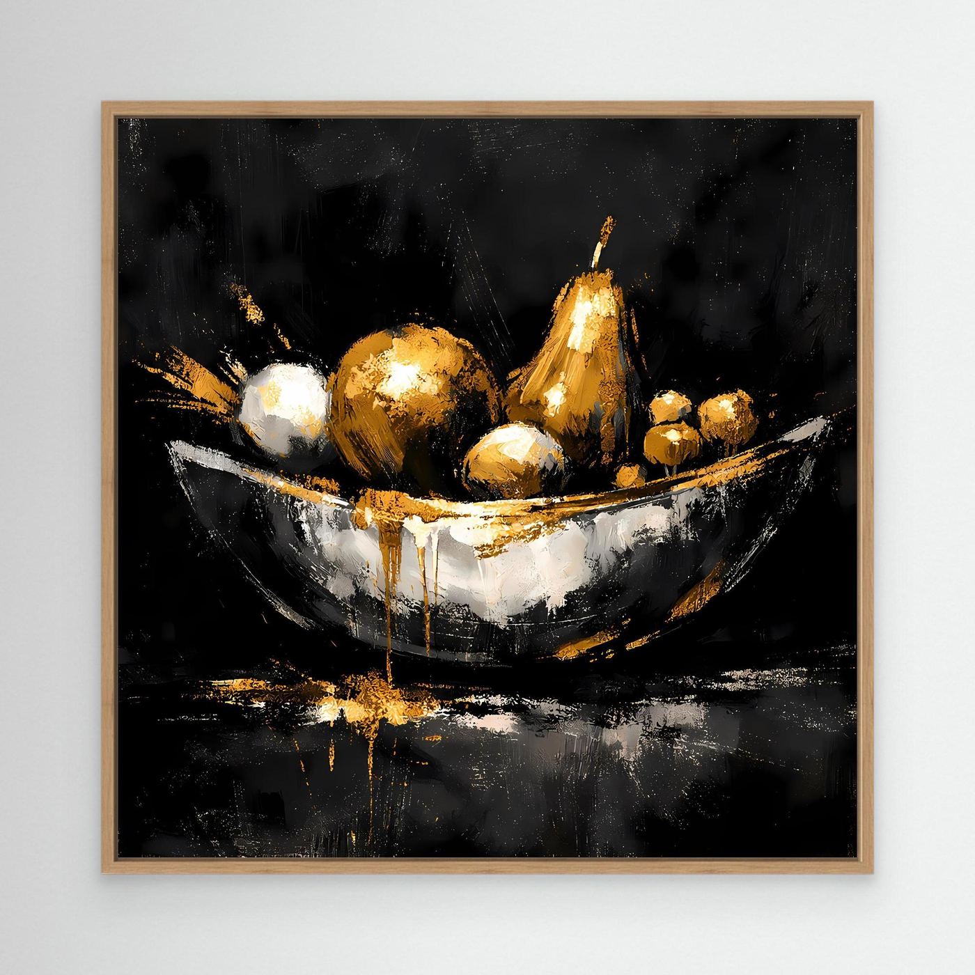 Leinwand Elegante Obstschale in Gold und Silber | Modernes Luxus Stillleben Wandbild