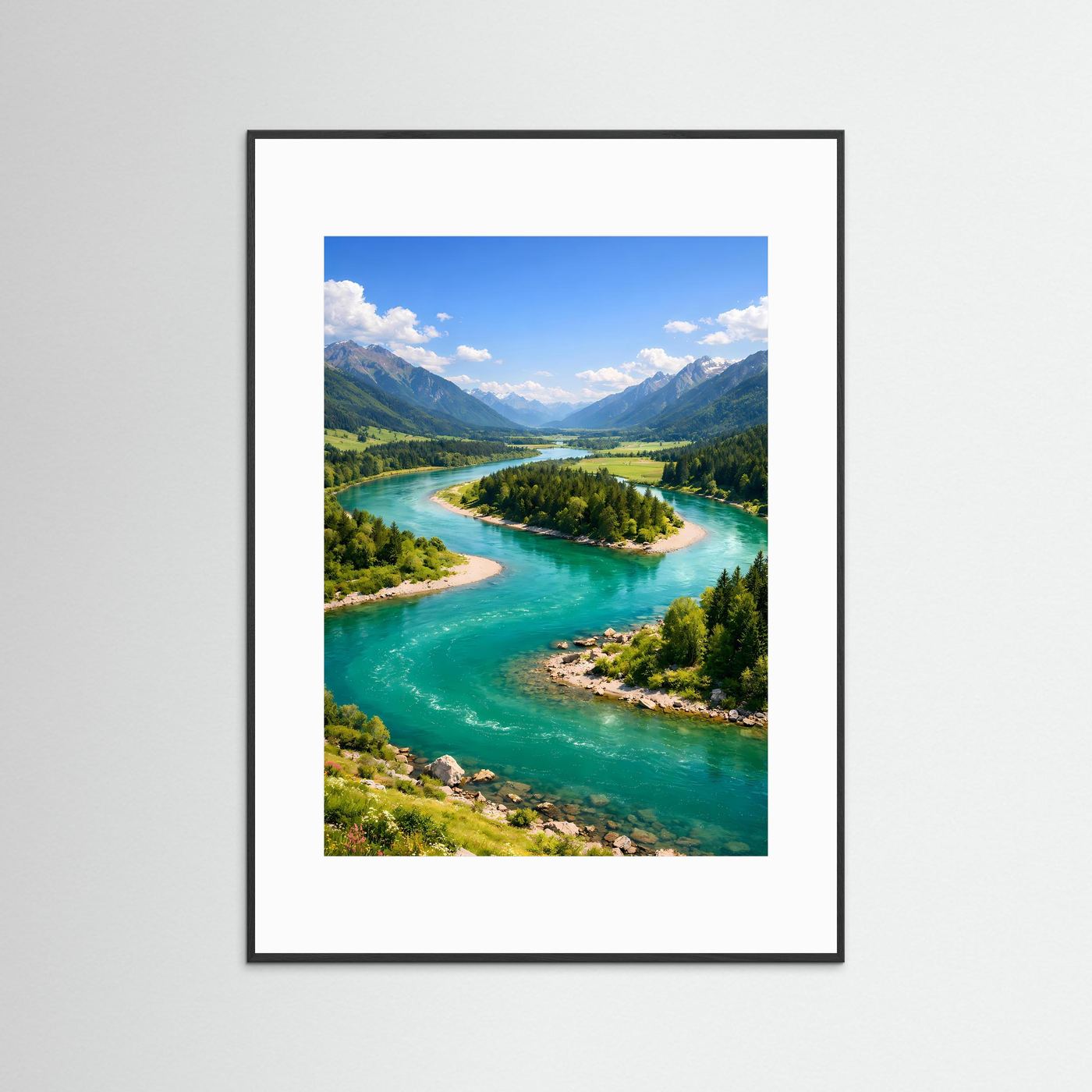 Flusslandschafts-Poster mit schwarzem Rahmen und weißem Rand: türkisgrüner Alpenfluss, Hochformat